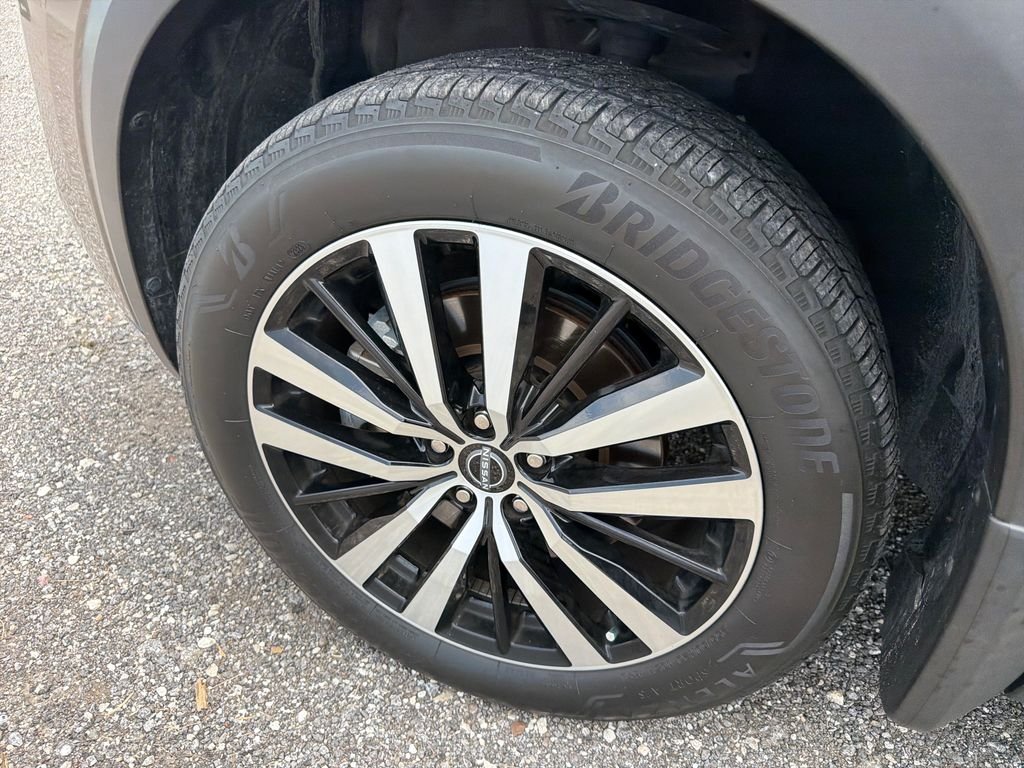 Certified Used 2024 Beige Nissan Platinum image 13