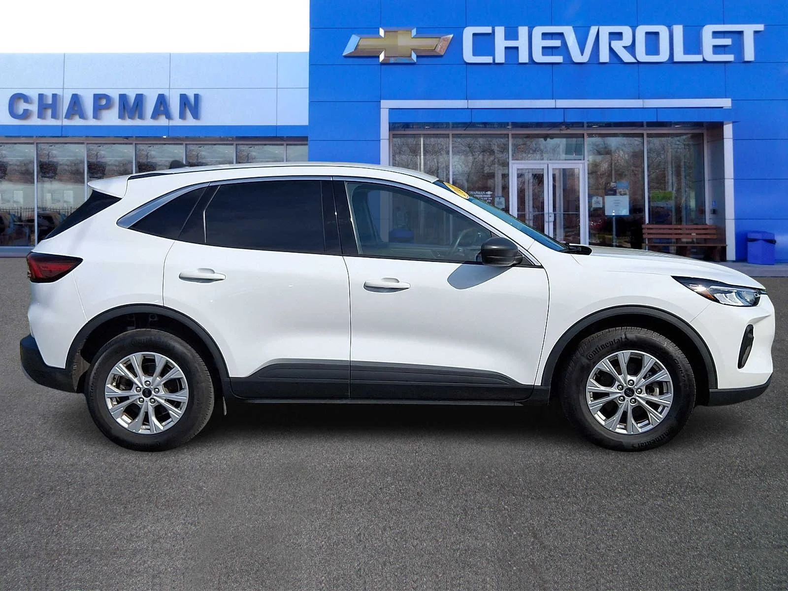 Used 2023 White Ford Active image 7