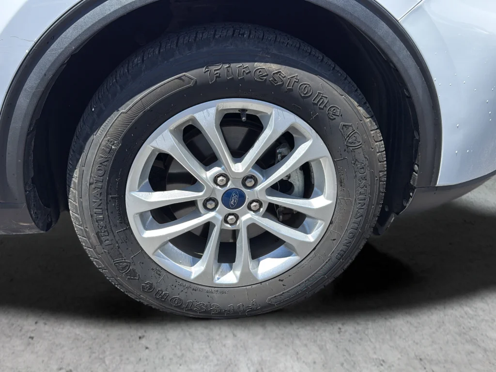 Used 2021 White Ford SE image 30