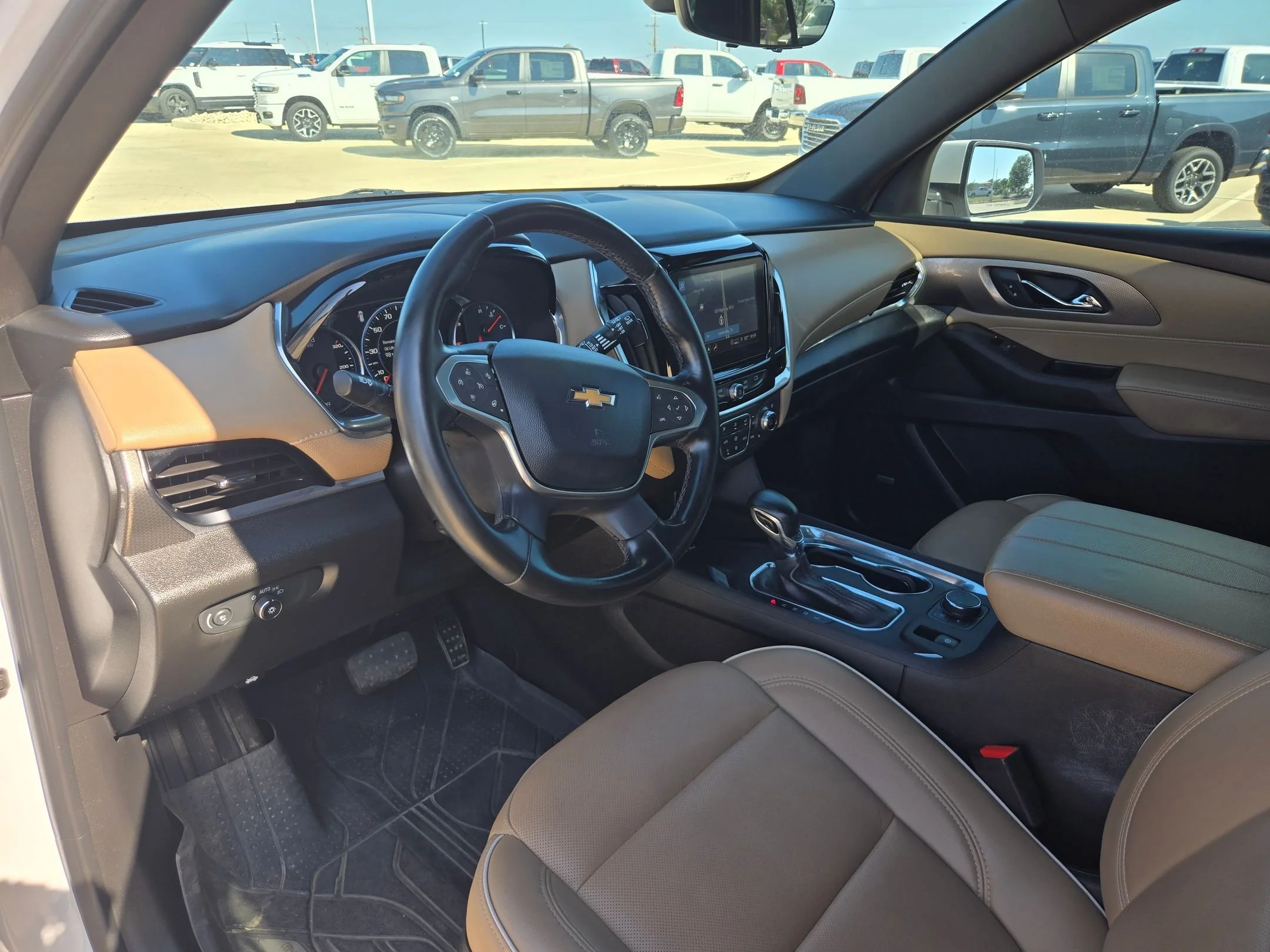 Used 2023 Beige Chevrolet Premier image 11