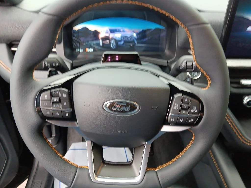 Used 2026 Agate Black Metallic Ford Tremor image 18