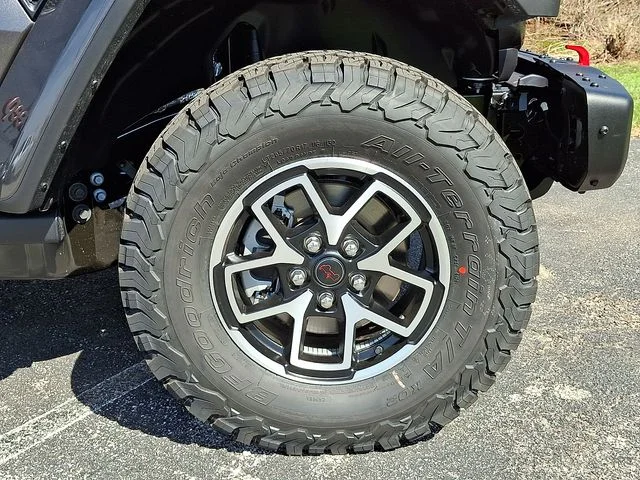 New 2026 Gray Jeep Rubicon image 9