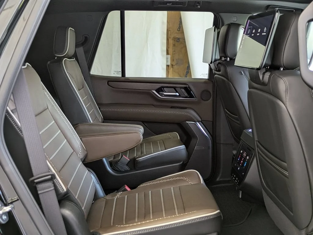 New 2026 Onyx Black GMC Denali Ultimate image 24