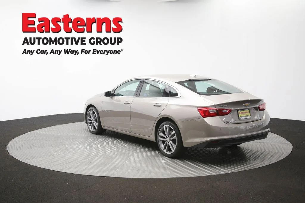Used 2025 Gray Chevrolet LT image 64