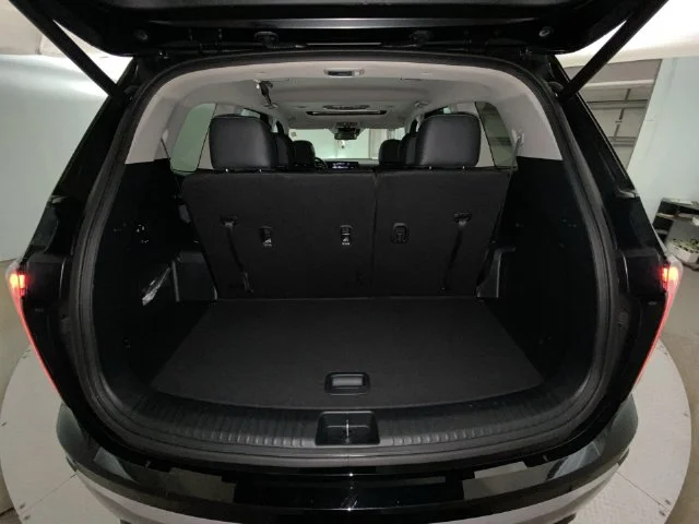 Used 2024 Black Kia EX image 25