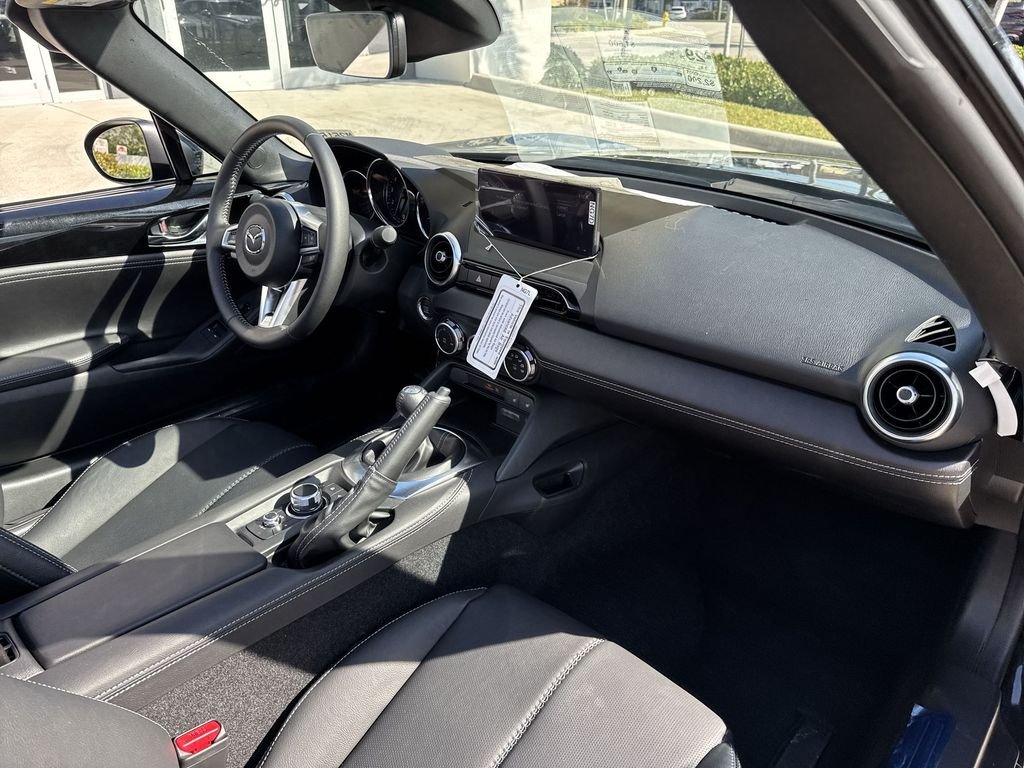 2025 Mazda MX-5 Miata Grand Touring - Photo 15