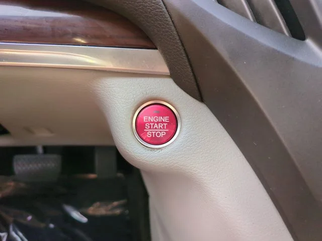 Used 2015  Acura 3.5L Technology Package image 26