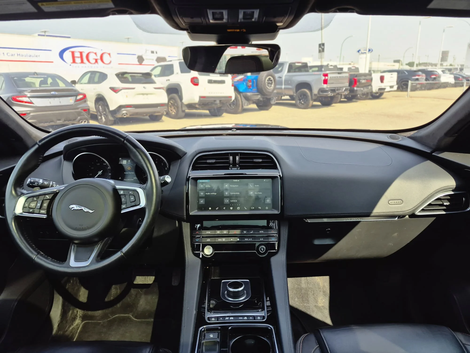 Used 2020 Black Jaguar 25t Prestige image 8