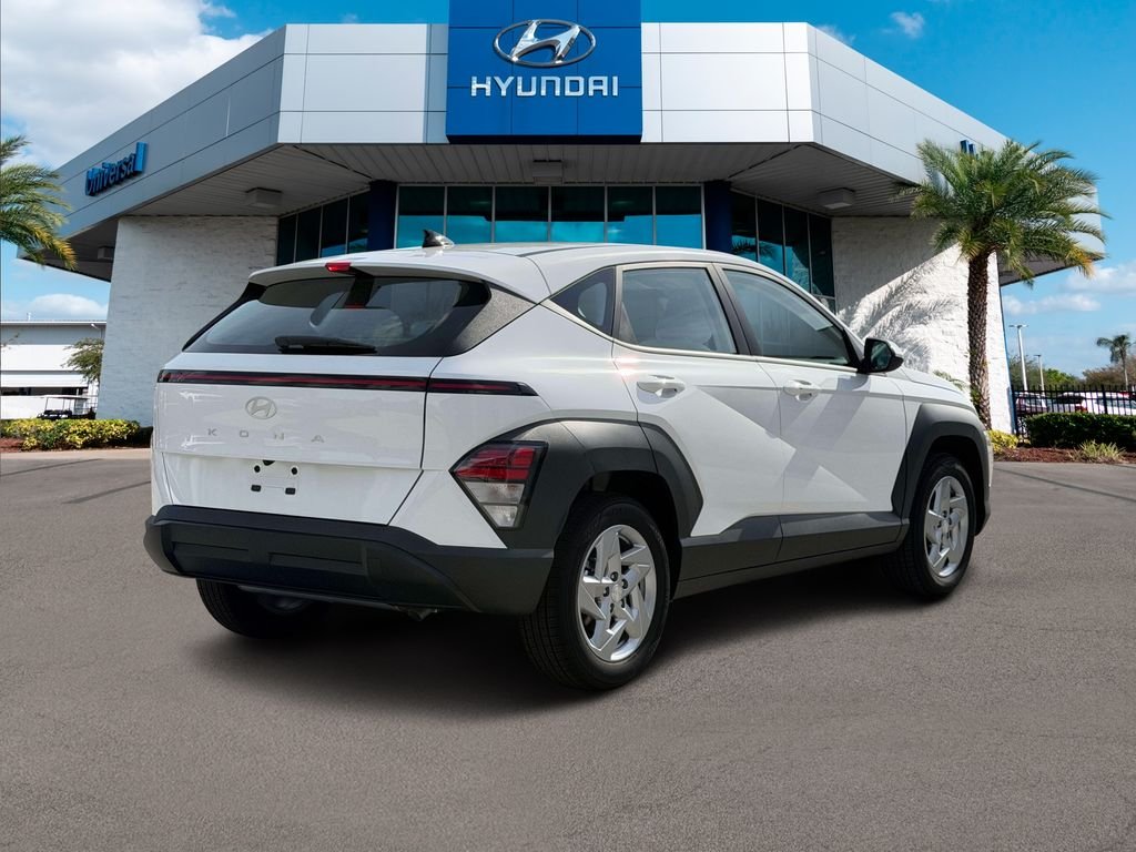 New 2027 White Hyundai SE FWD image 38
