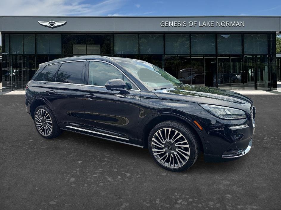 Used 2020 Black Lincoln Reserve image 3