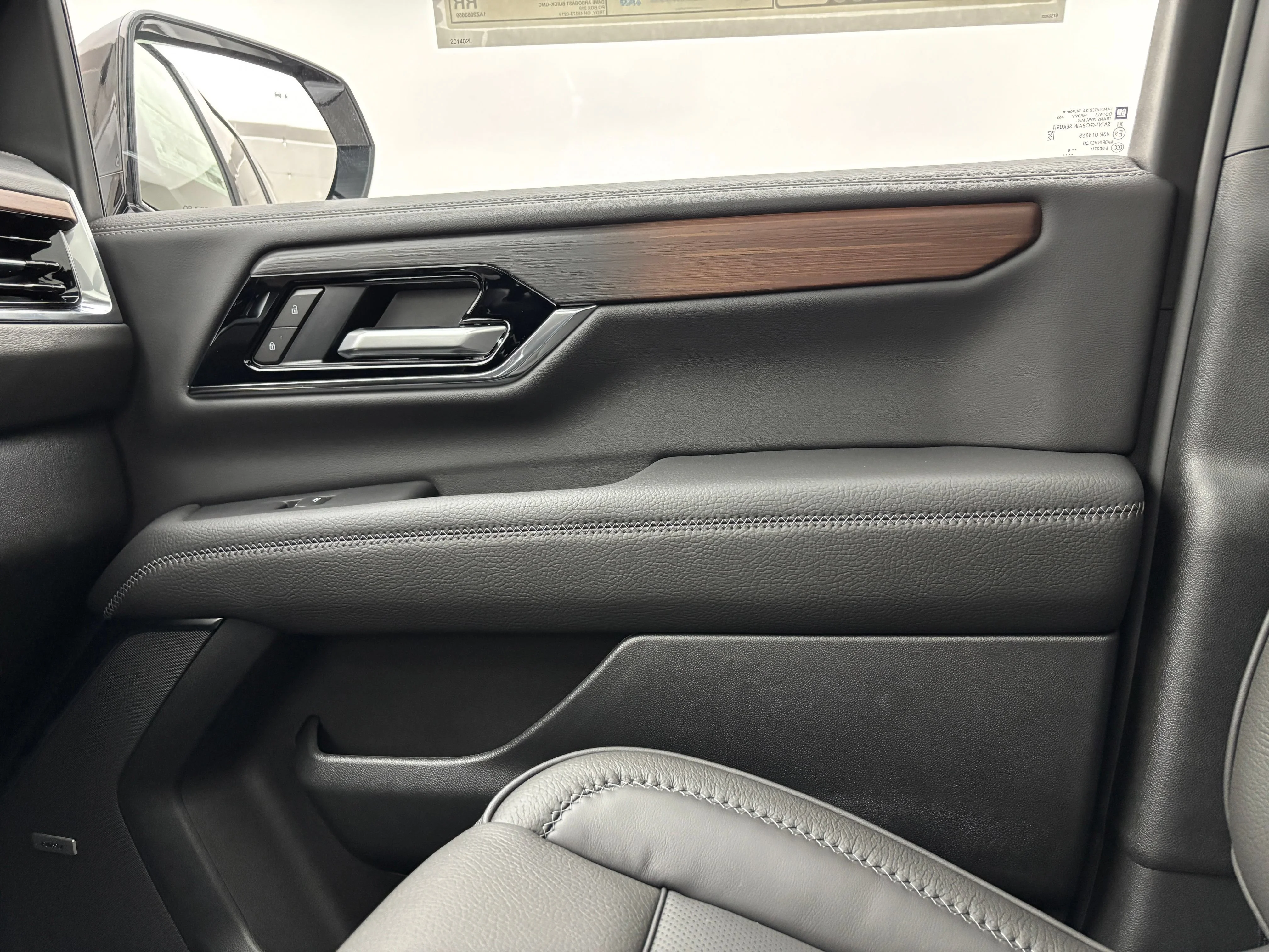 2026 GMC Yukon XL Denali - Photo 51