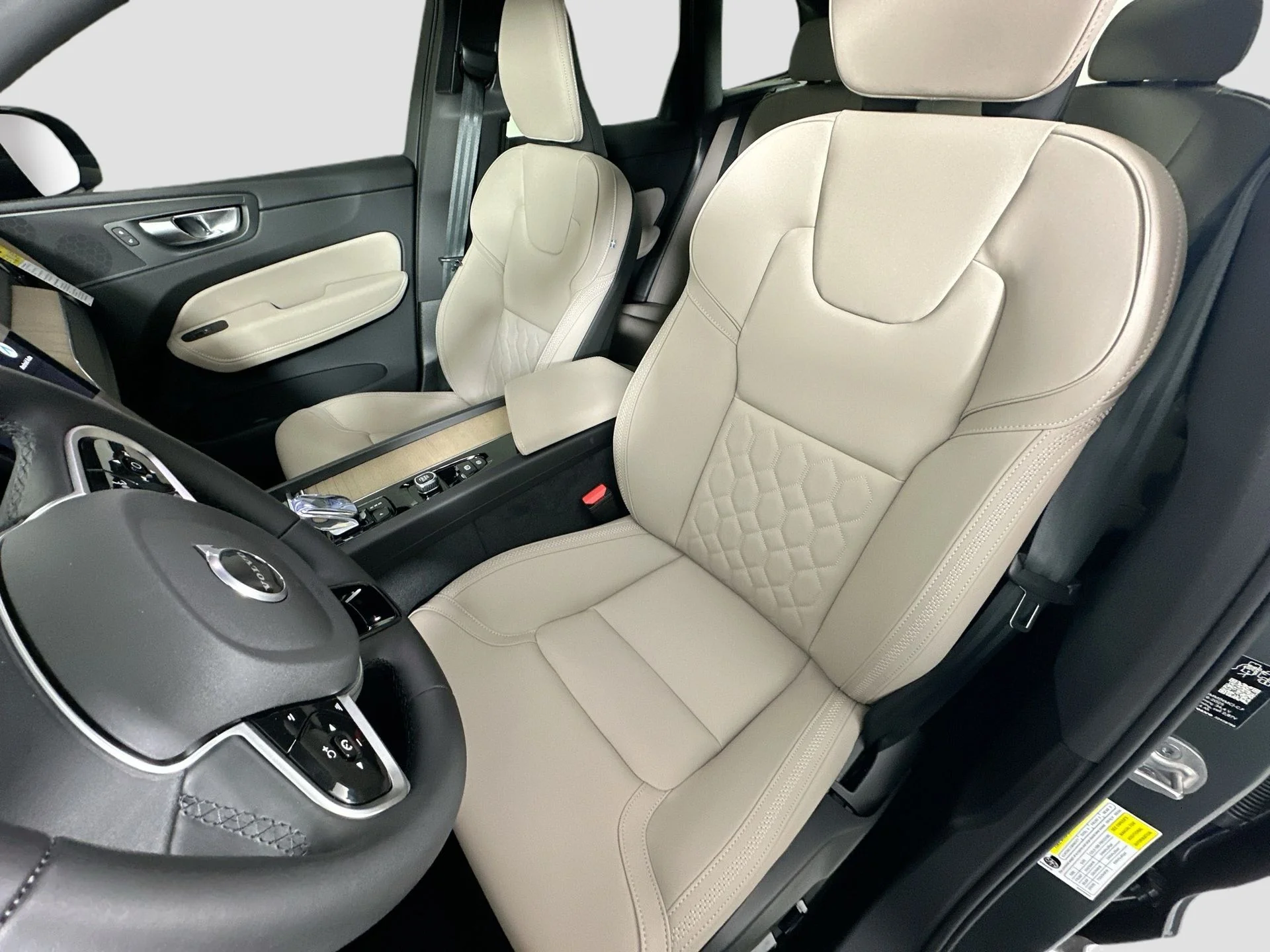 New 2026 Forest Lake Volvo Core image 20