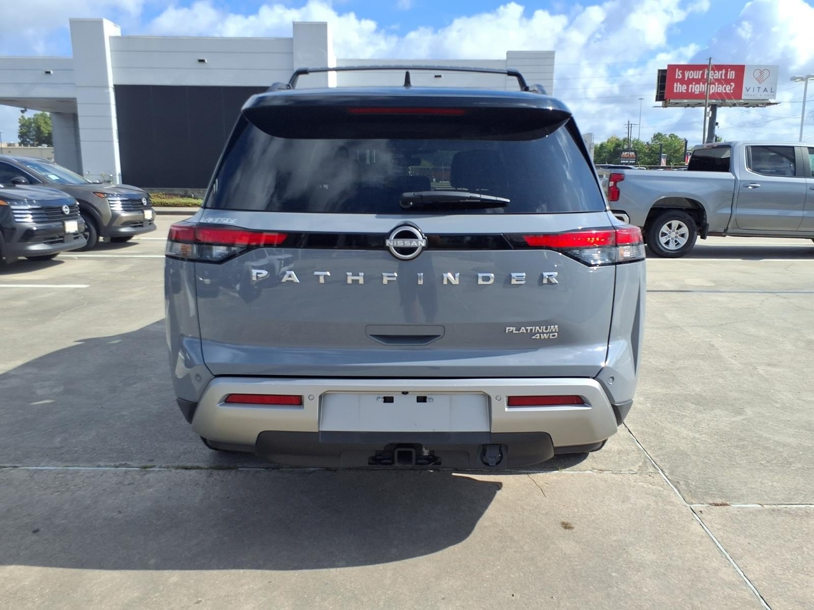 2023 Nissan Pathfinder Platinum Gray at Robbins Nissan