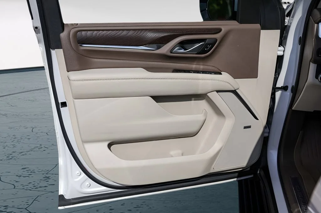 Used 2022 WHITE FROST TRICOAT GMC Denali image 26