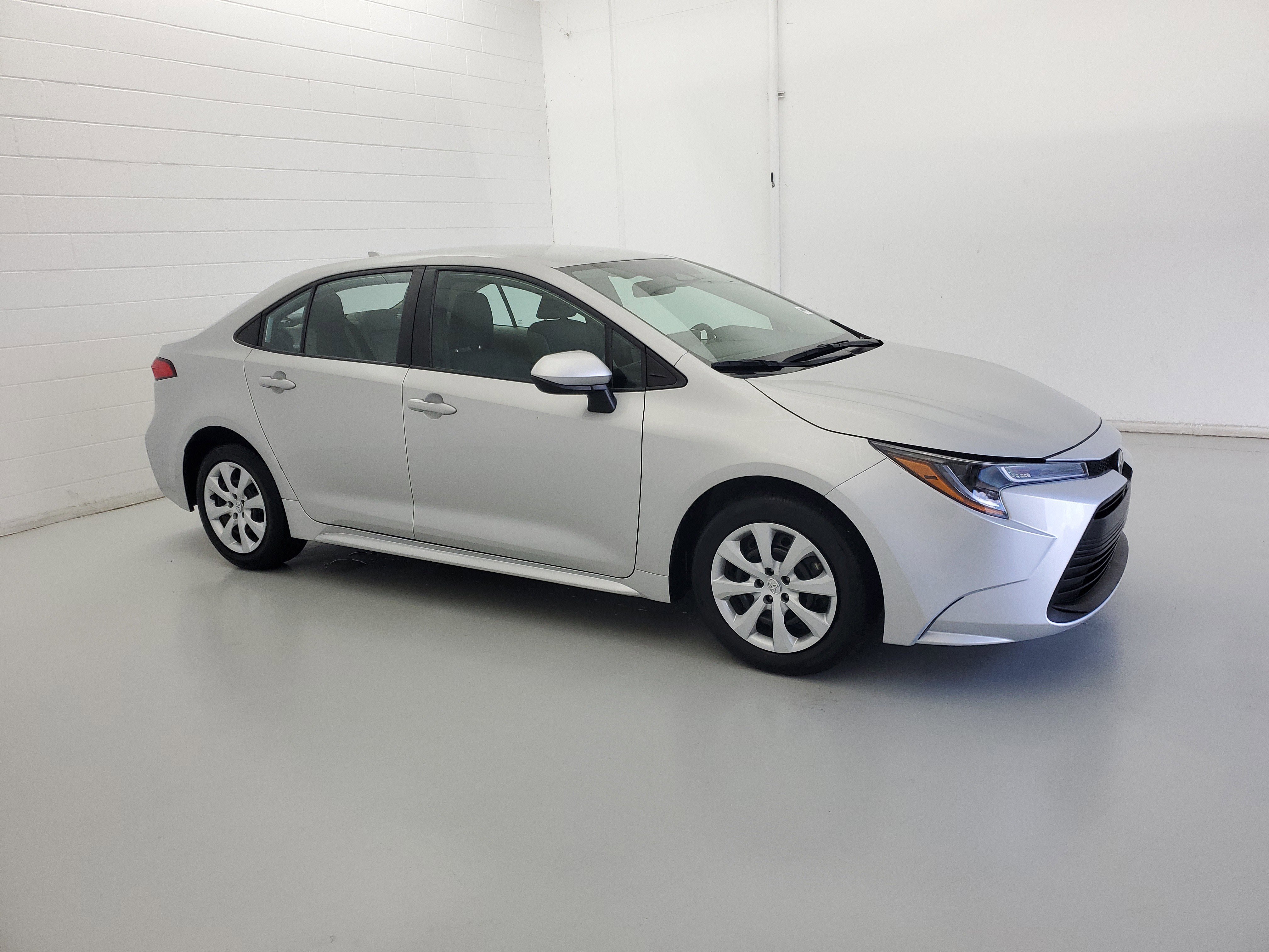 Used 2024 Classic Silver Metallic Toyota LE image 4