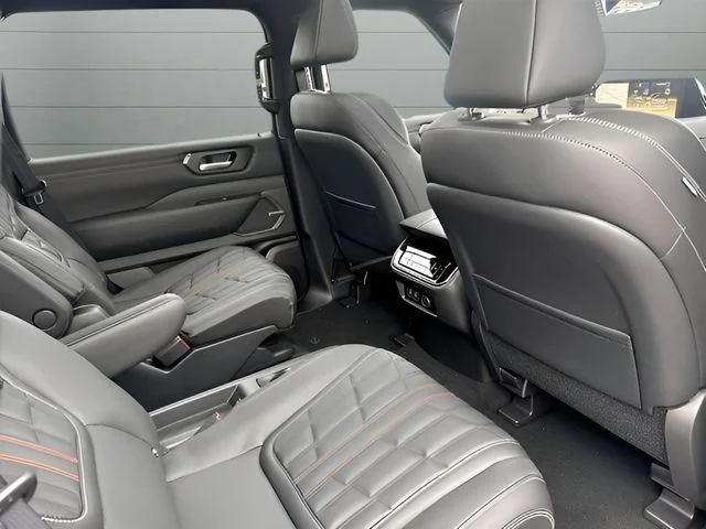 New 2026 Blue Nissan Platinum image 16