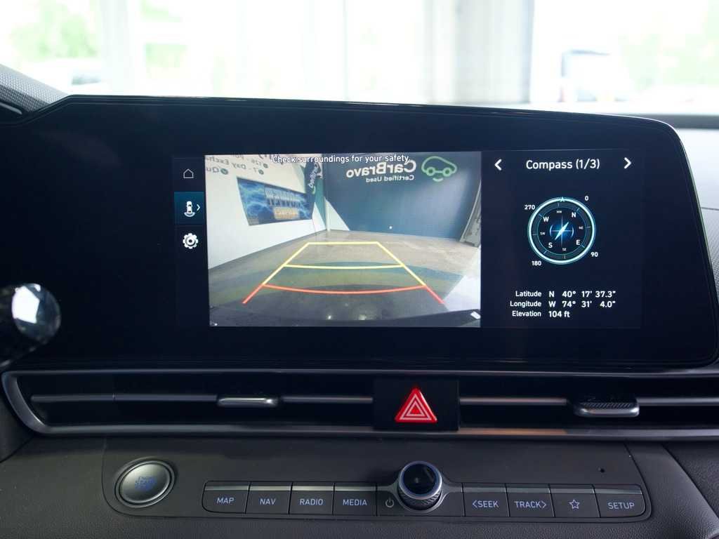 Used 2023 Black Hyundai SEL image 26