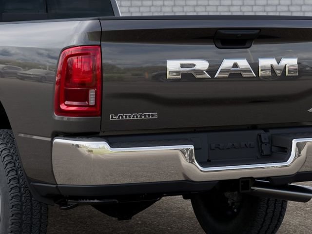 New 2026 Granite Crystal Metallic Clear-Coat Exterior Paint RAM Laramie image 14