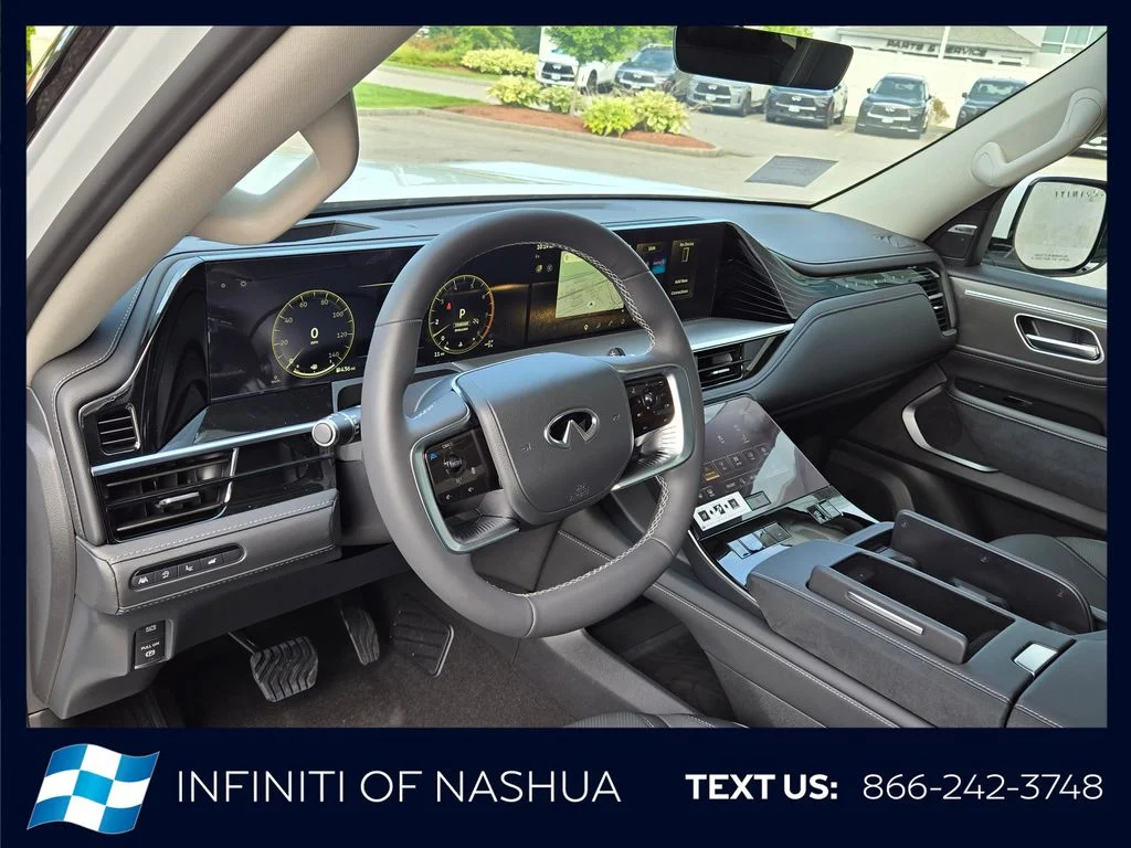 New 2027 RADIANT WHITE INFINITI Luxe 4WD image 5