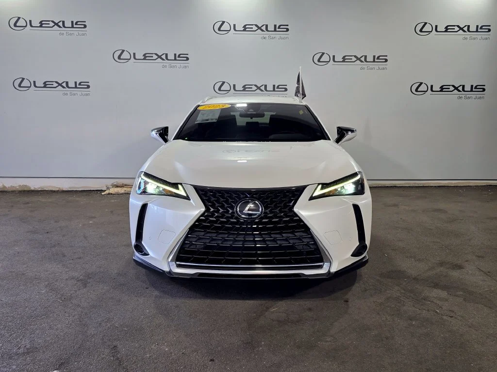 Used 2023 White Lexus 250h Base image 6