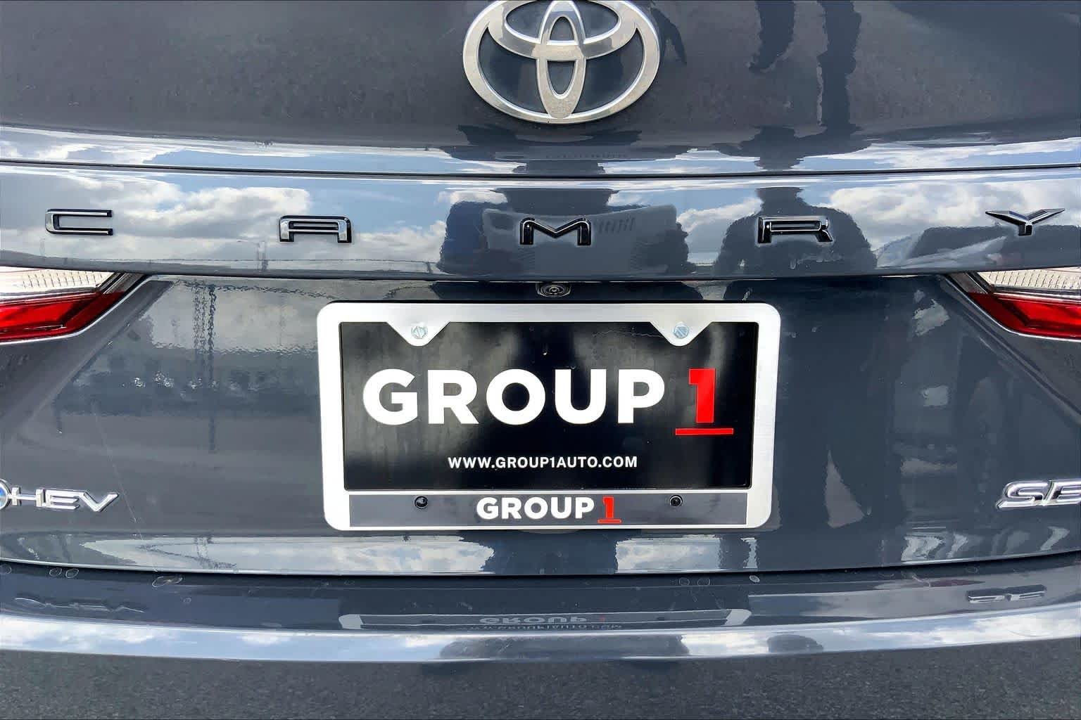 Used 2025 Underground Toyota SE image 10
