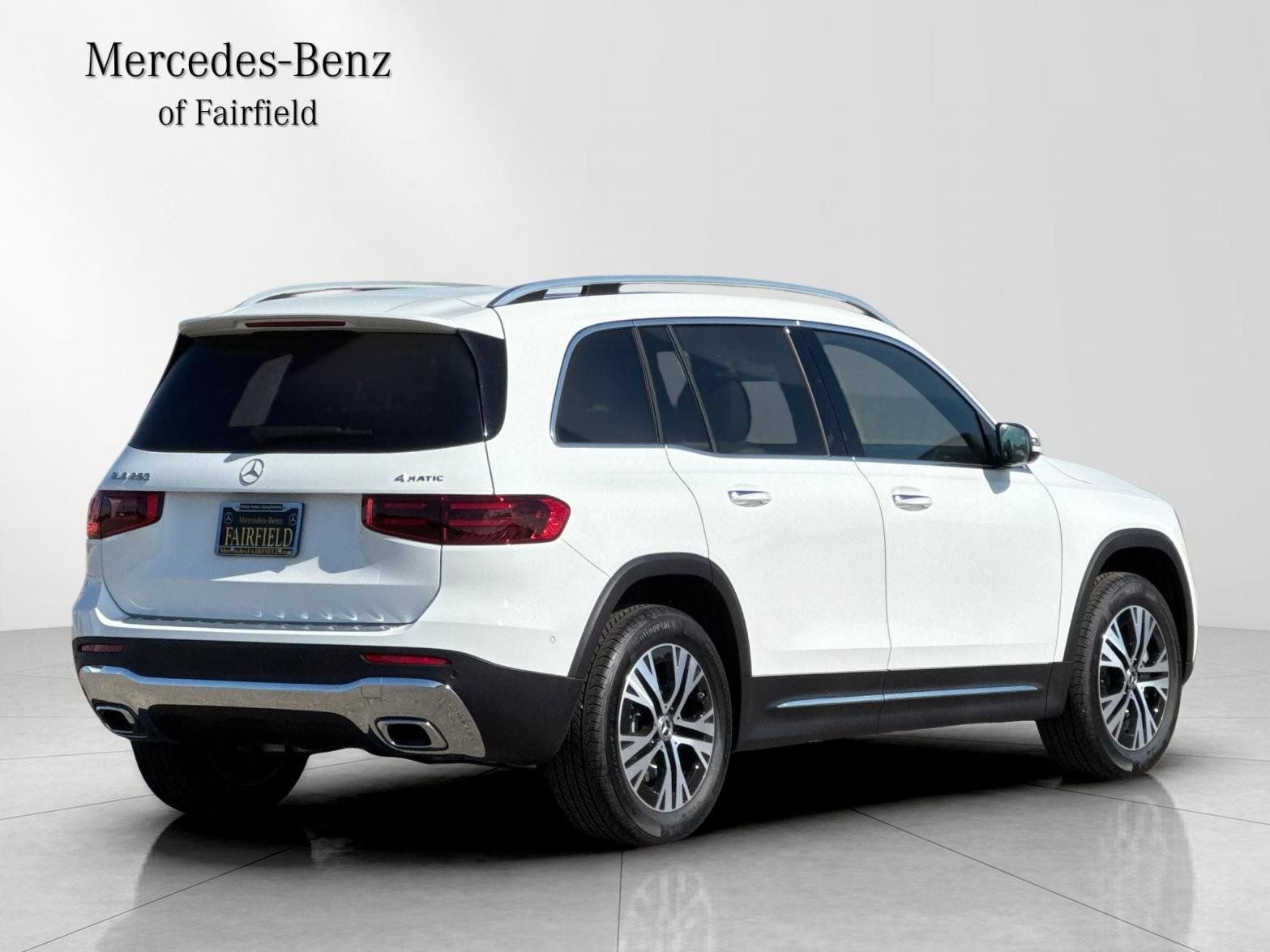 2025 Mercedes-Benz GLB Base - Photo 2