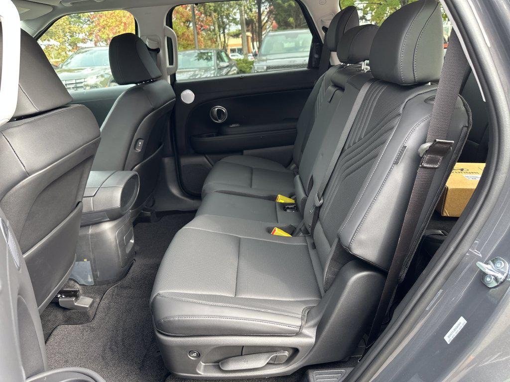New 2026 Gray Hyundai SEL Premium AWD image 13