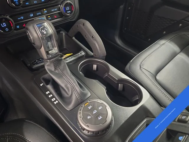 New 2026 Oxford White Ford Badlands® image 33