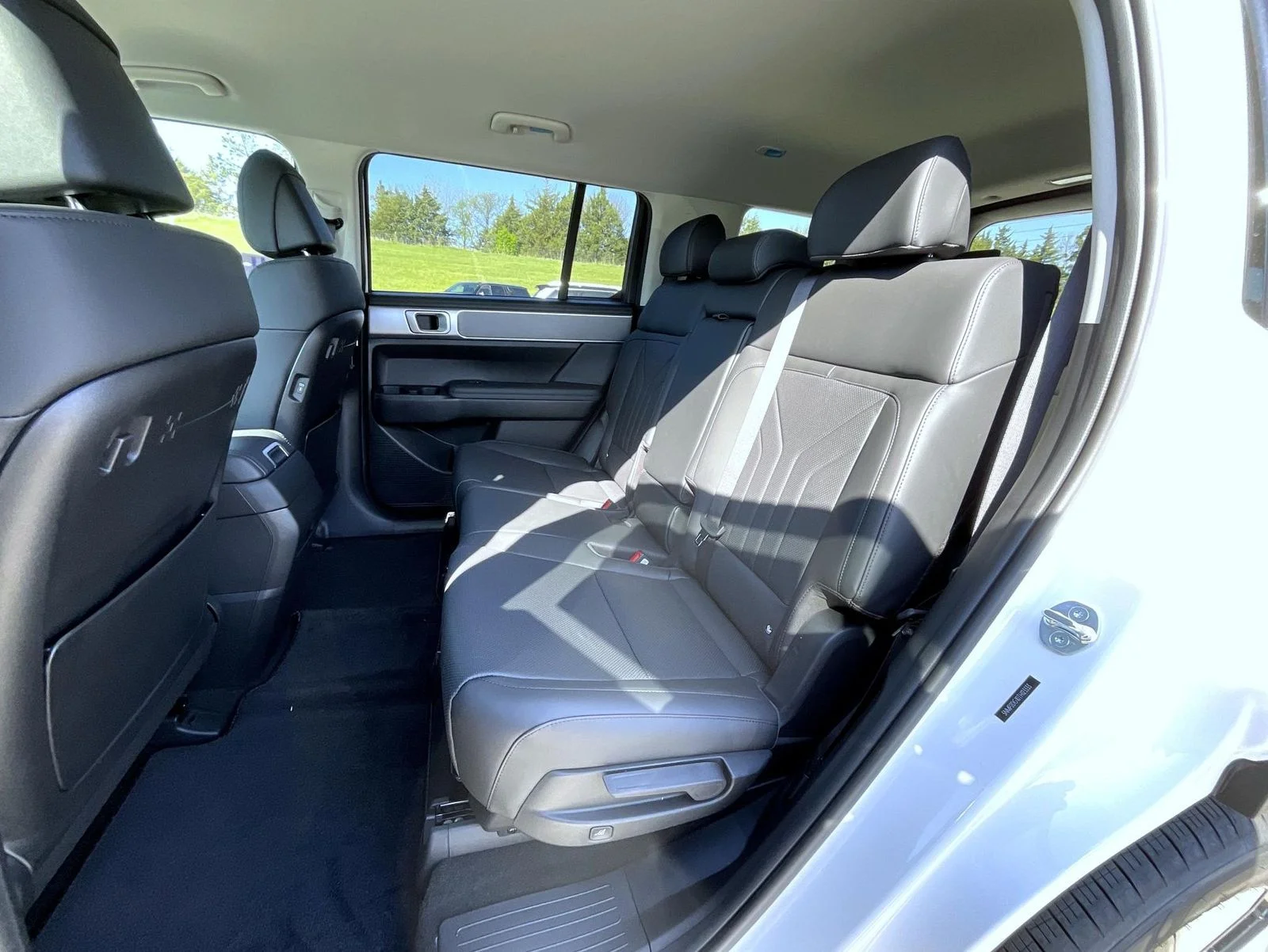 New 2026 White Hyundai SEL image 22
