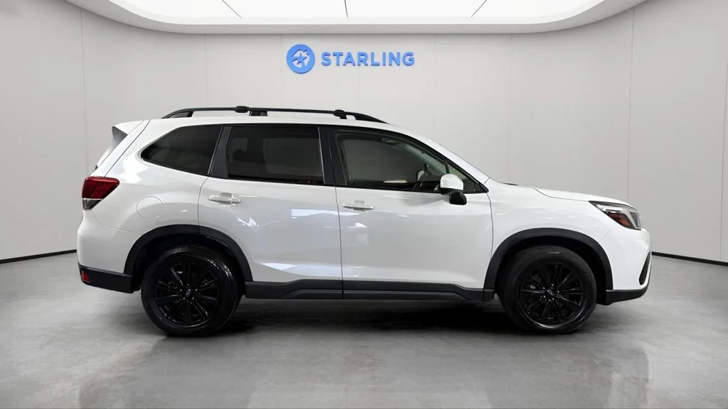 Used 2020 White Subaru Premium image 11
