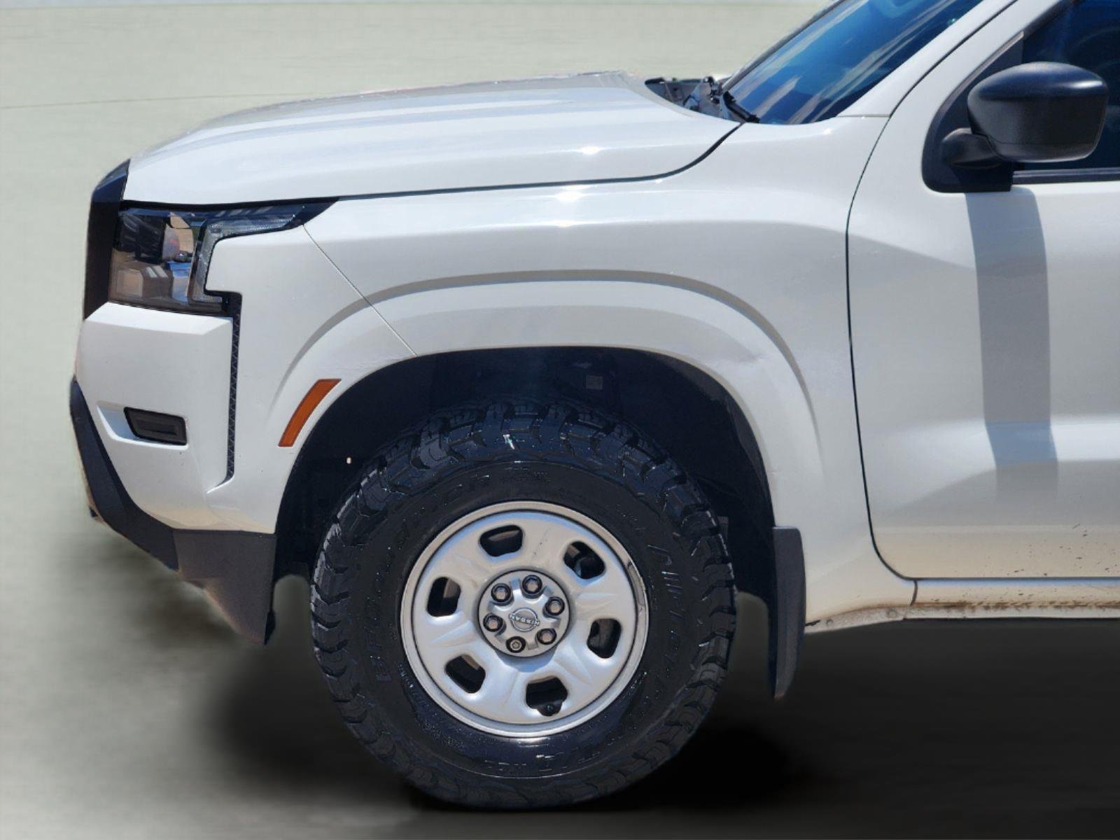 Used 2024 Glacier White Nissan S image 8