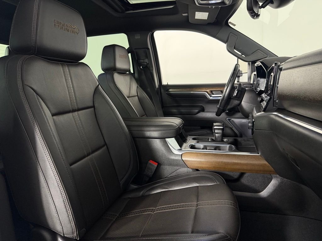 Used 2023 Beige Chevrolet High Country image 31