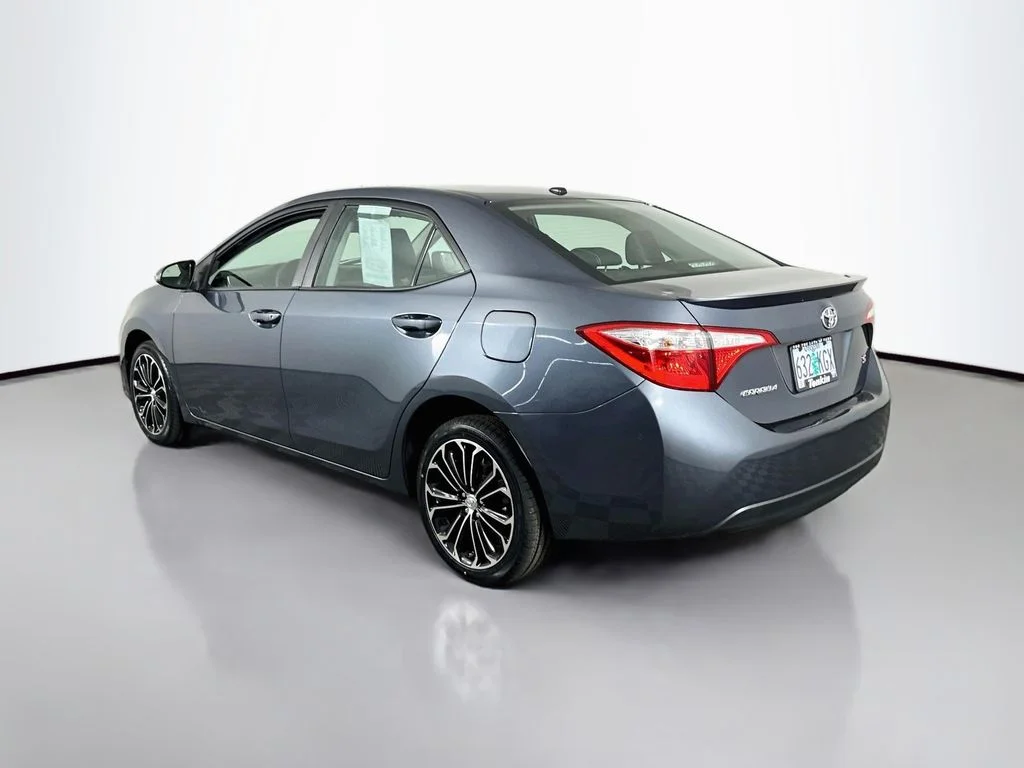 Used 2014 Slate Metallic Toyota S Premium image 6