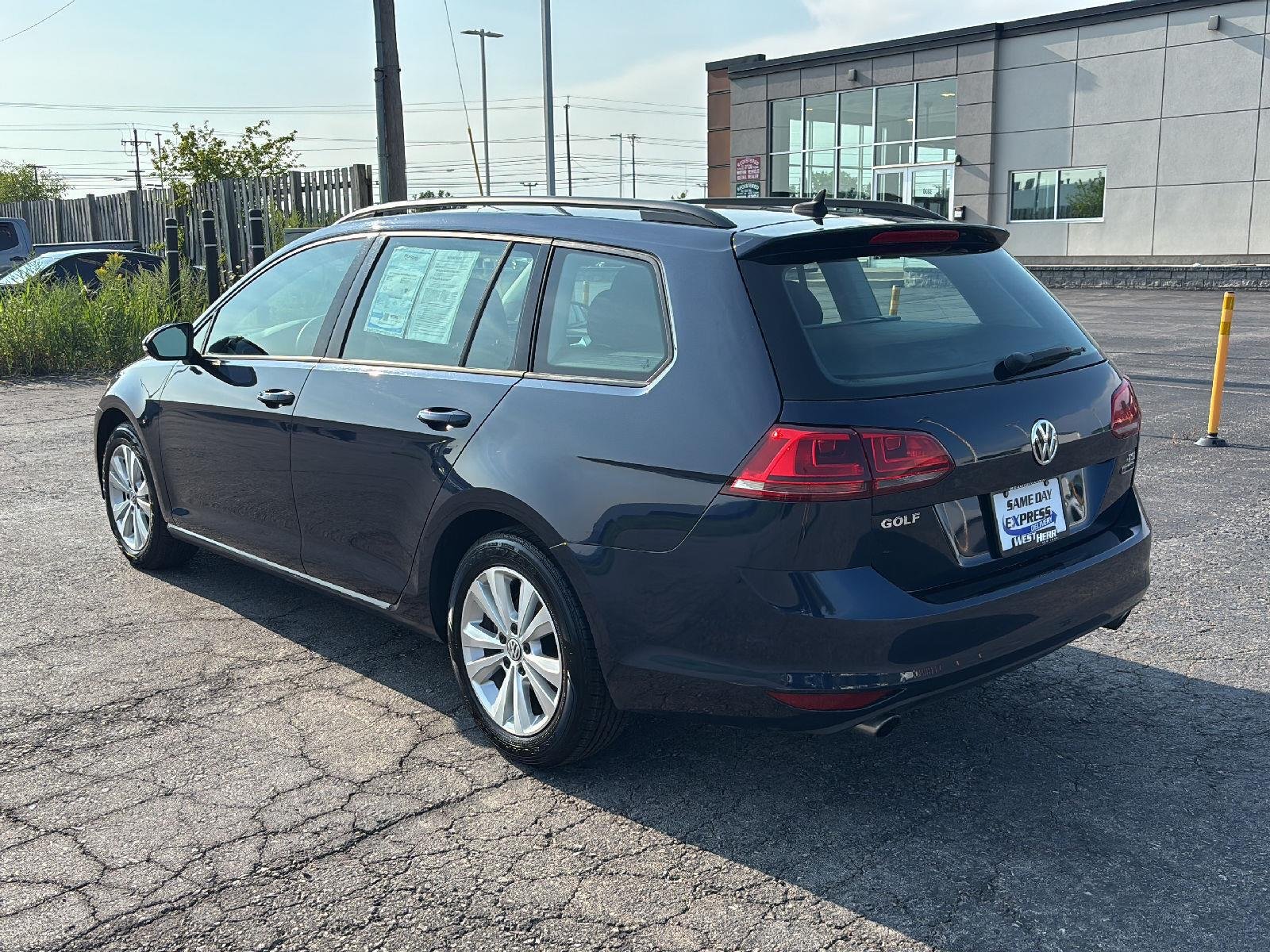 Used 2017 Night Blue Metallic Volkswagen S image 5