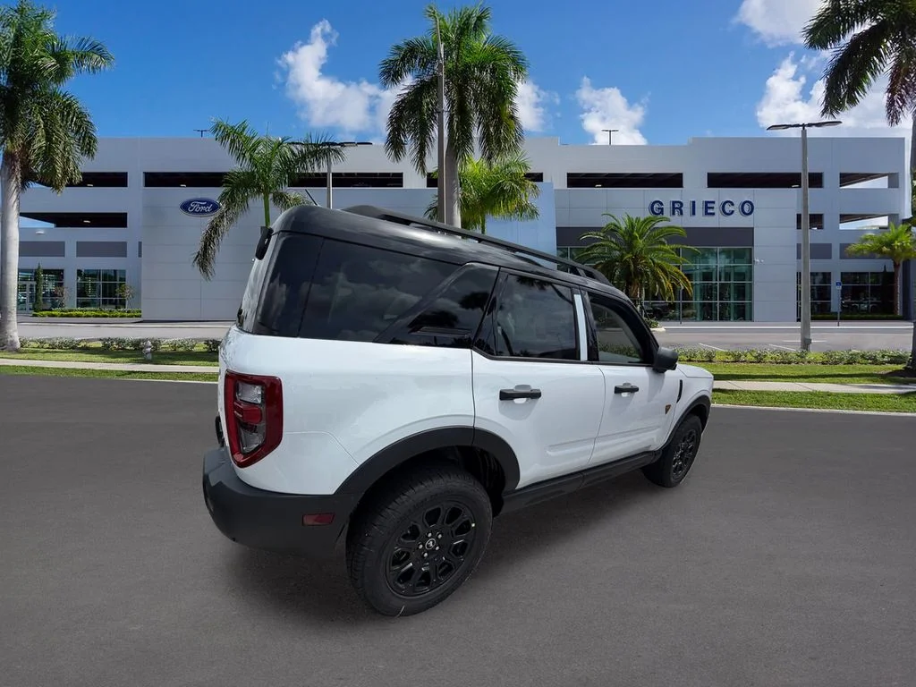 New 2026 Oxford White Ford Badlands® image 6