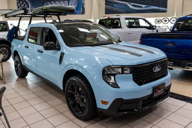 New 2026 Light Blue Ford XLT image 3