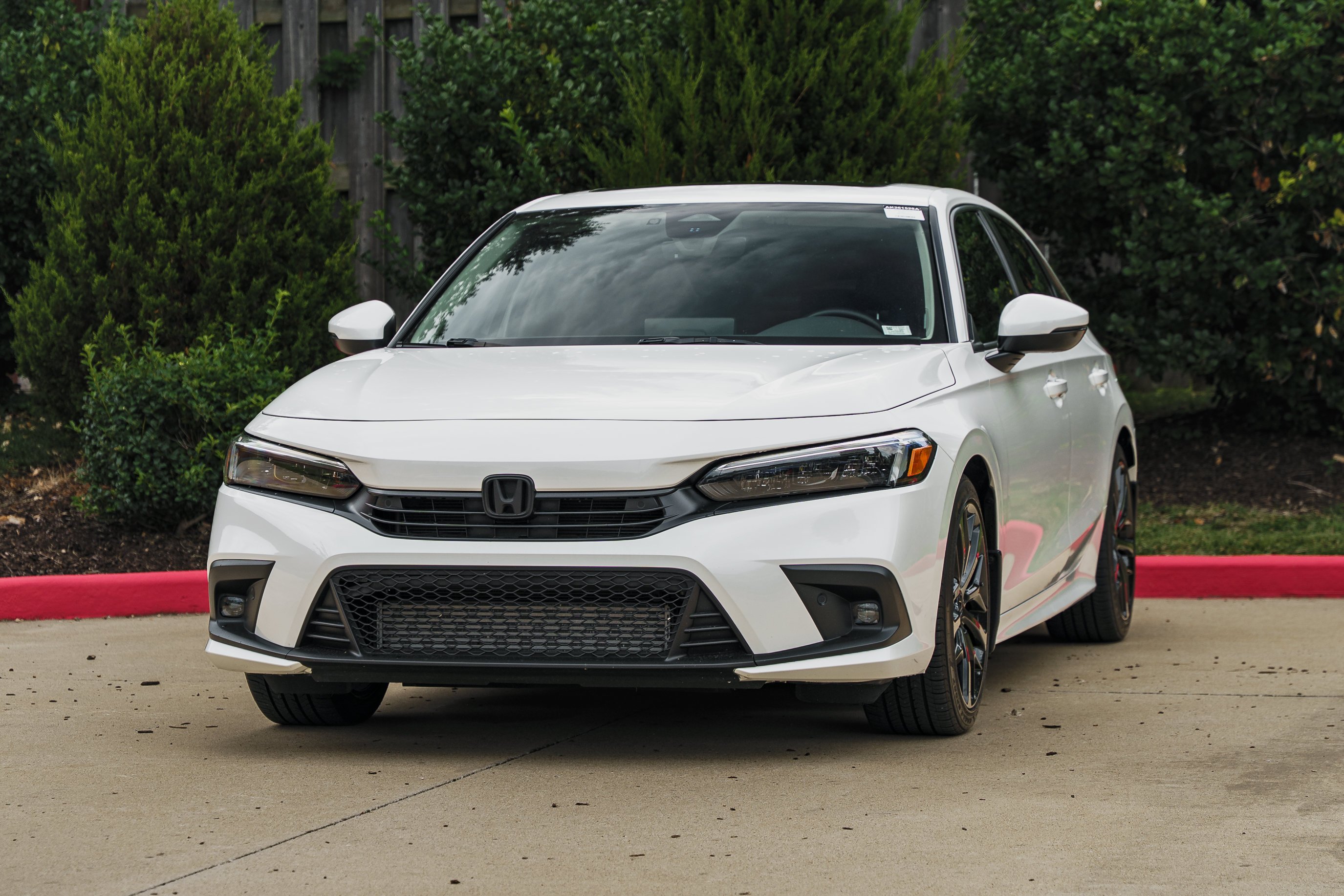 Used 2024 Platinum White Pearl Honda Touring image 5