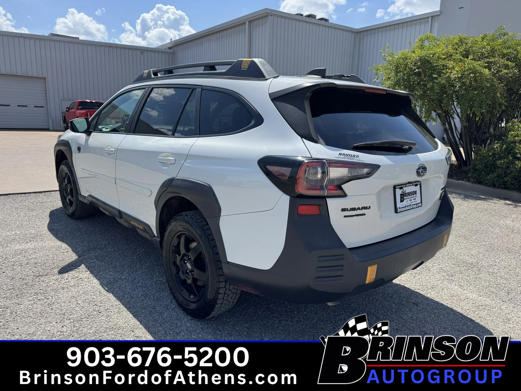 Certified Used 2022 Crystal White Pearl Subaru Wilderness image 12