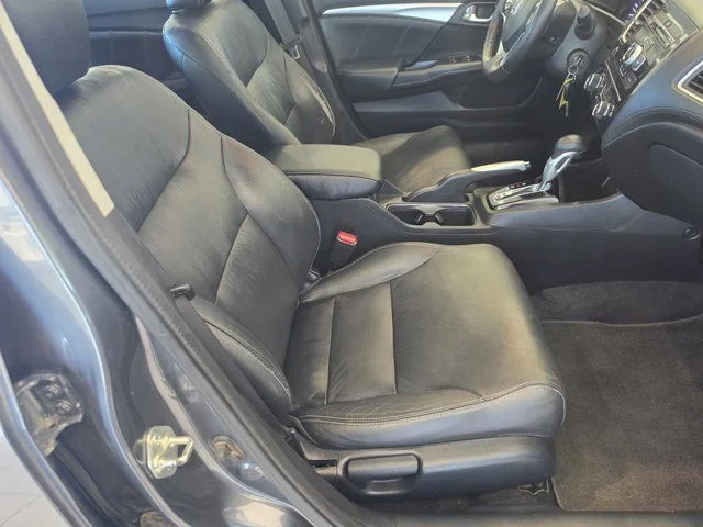 Used 2013 Green Honda EX-L image 20