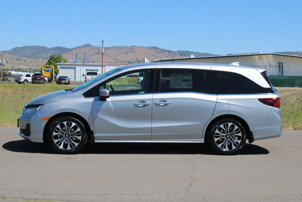 New 2026 Solar Silver Metallic Honda Elite image 3