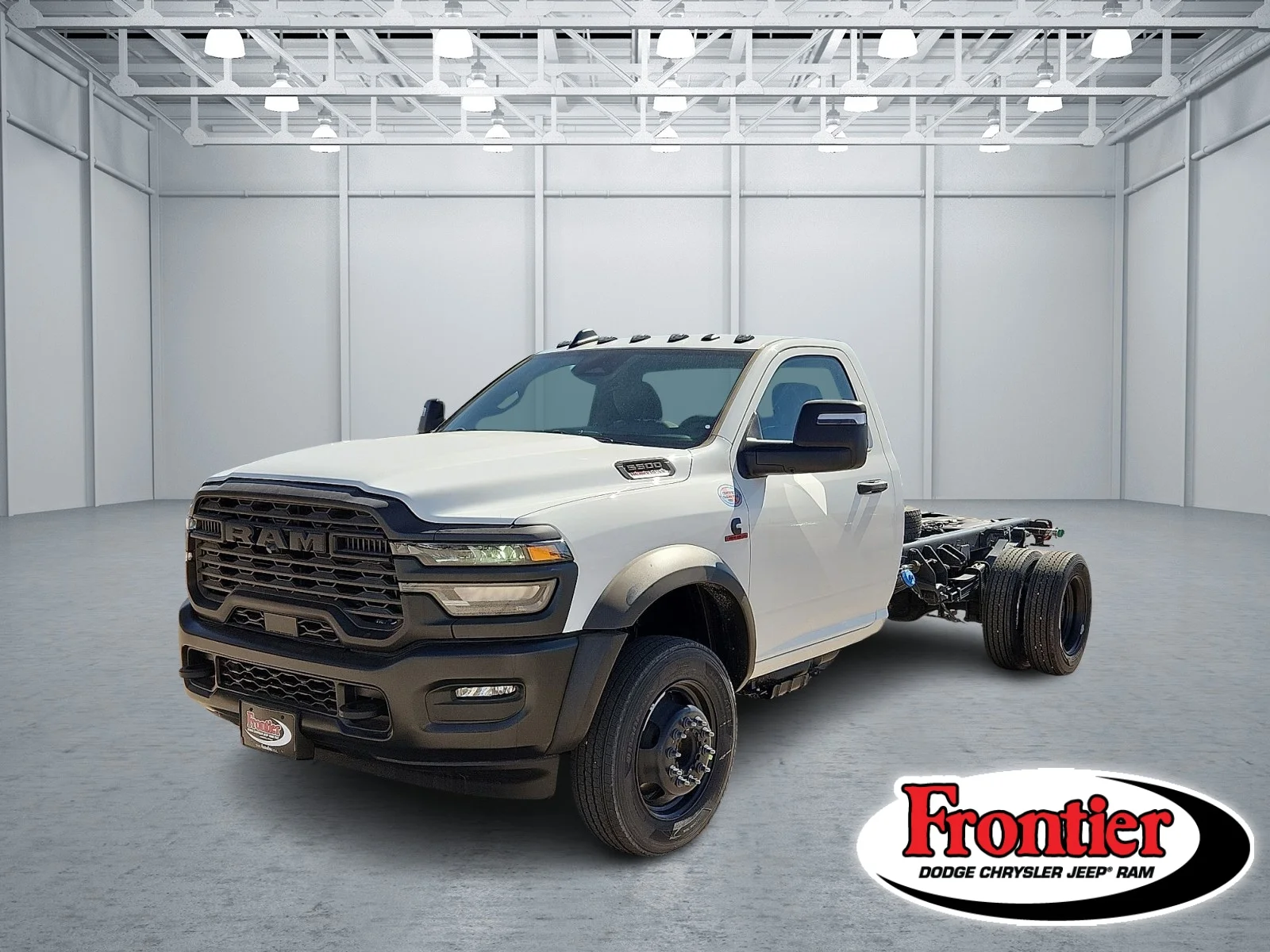 New 2026 Bright White Clear-Coat  Paint Ram TRADESMAN  REGULAR  4X2 84
