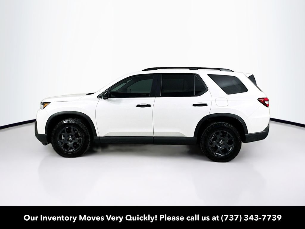 Certified Used 2026 Platinum White Pearl Honda TrailSport image 4