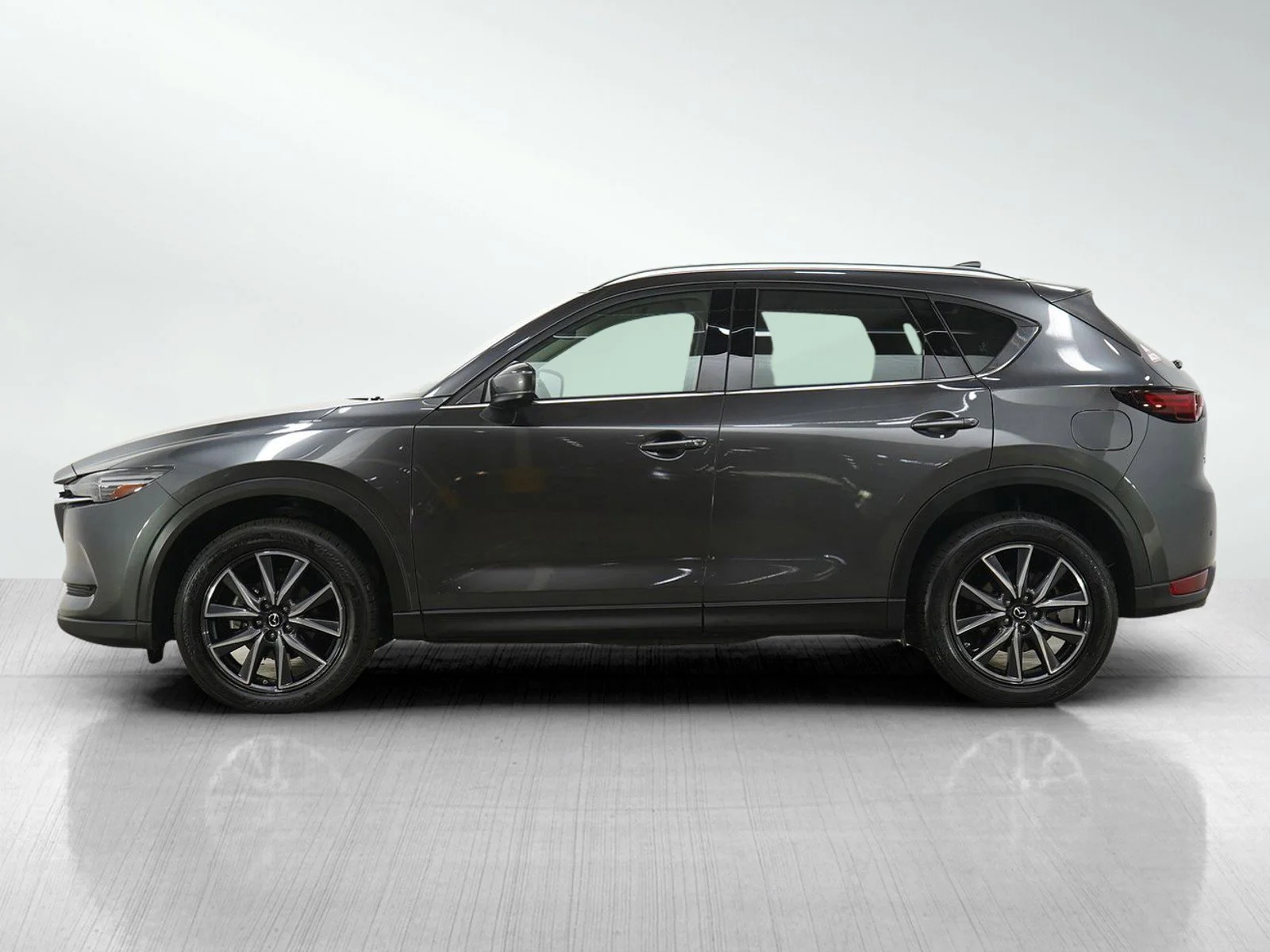 Used 2018 Mazda CX-5 Grand Touring with VIN JM3KFBDM5J0368344 for sale in Bloomington, Minnesota