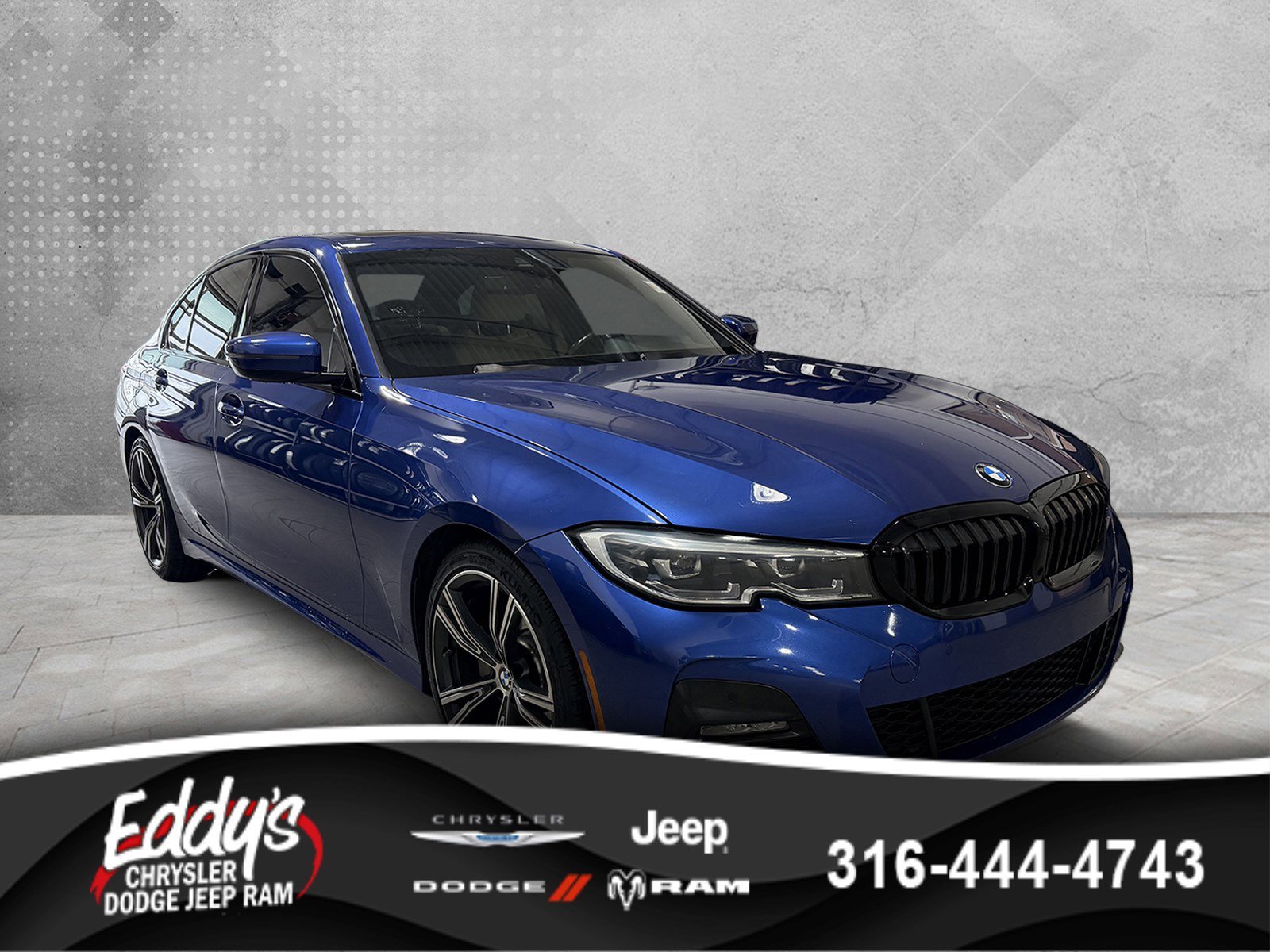 2022 BMW 3 Series 330i Sedan's photo