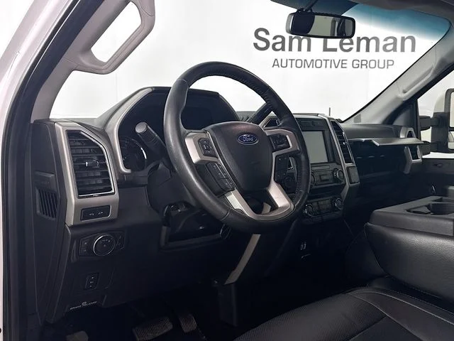 Used 2018 White Ford Lariat image 9