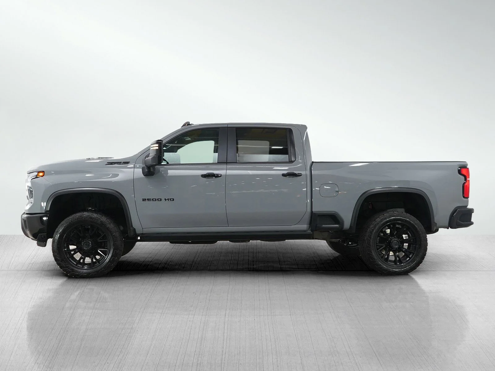 Used 2025 Chevrolet Silverado 2500HD ZR2 with VIN 1GC4KYEY6SF188502 for sale in Wayzata, Minnesota