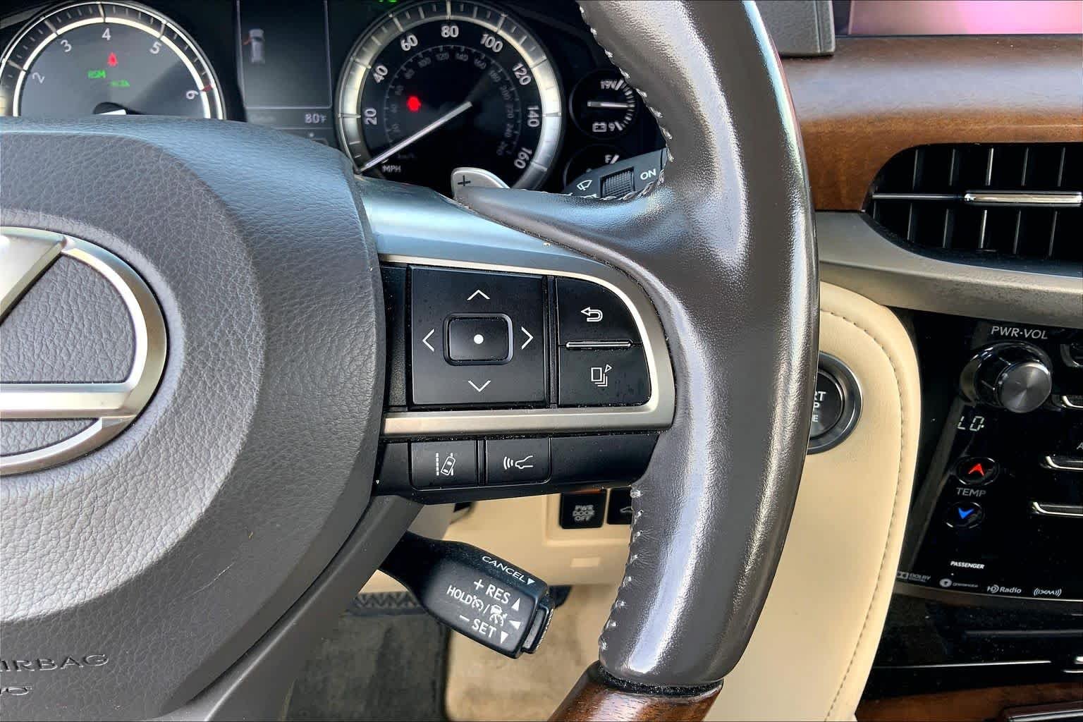 Used 2020 Eminent White Pearl Lexus  image 24
