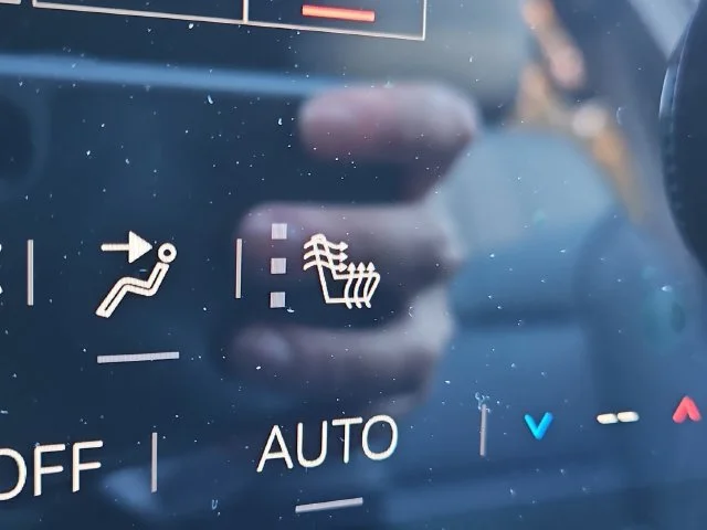 2027 GMC Acadia Elevation - Photo 12