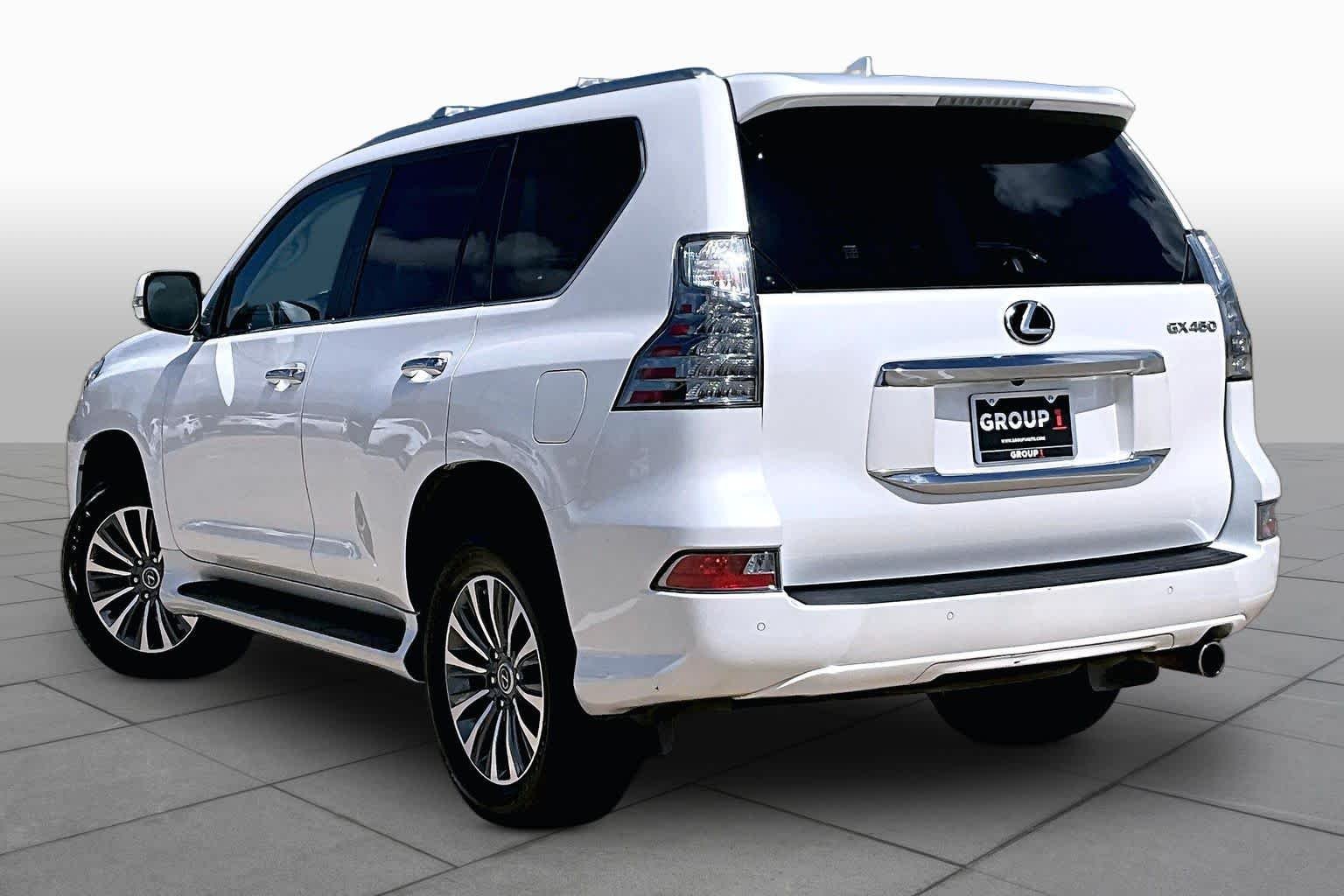 Used 2023 Eminent White Pearl Lexus Luxury image 12