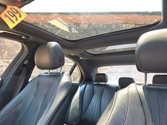 Used 2017  Mercedes-Benz E 300 Luxury image 17